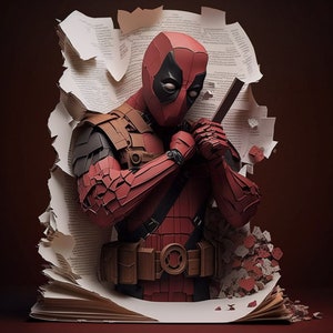 Pu&ograve; includere: Un busto di action figure di Deadpool rosso e nero, realizzato in carta, che emerge da un libro strappato. La figura tiene una katana nella mano destra.