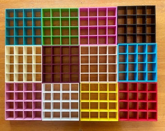 Miniature bookshelf, 16 grid, wood, scale 1:12, painted in various colors, dollhouse shelf, miniature shelf, 6x6x2
