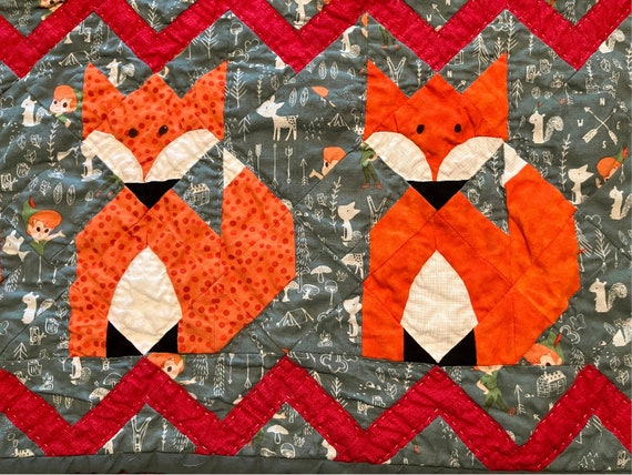 Red Zigzag Woodland Fox Peter Pan Quilt