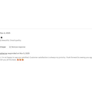 a screenshot of a social media post or review, with a rating of 5 stars and a comment from a customer expressing their satisfaction with the product or service.