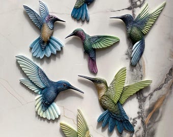 Set of 7 Flying Colorful Birds Hummingbirds | Modern Wall Hanging Decor Birds, Bird Sculptures, Interior Decoration