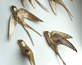Golden Flying Swallows Set of 5 pc, Gold Swallow, Modern Wall Decor Birds, Wall hanging decor