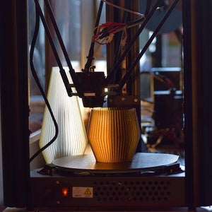 ROCKET LAMP sustainable, retro mid century modern, 3D printed lamp image 7