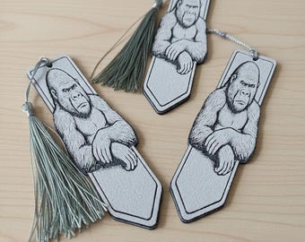 Realistic gorilla bookmark with pom-pom, gift for animal lovers and readers