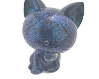 Little Kawaii Cat Molded with PLA Scraps