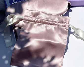 SET 100% Mulberry Silk Sleep Mask, Pink /White Piping + matching travel pouch. Birthday gift, Xmas, bridesmaids, anniversary, valentine gift