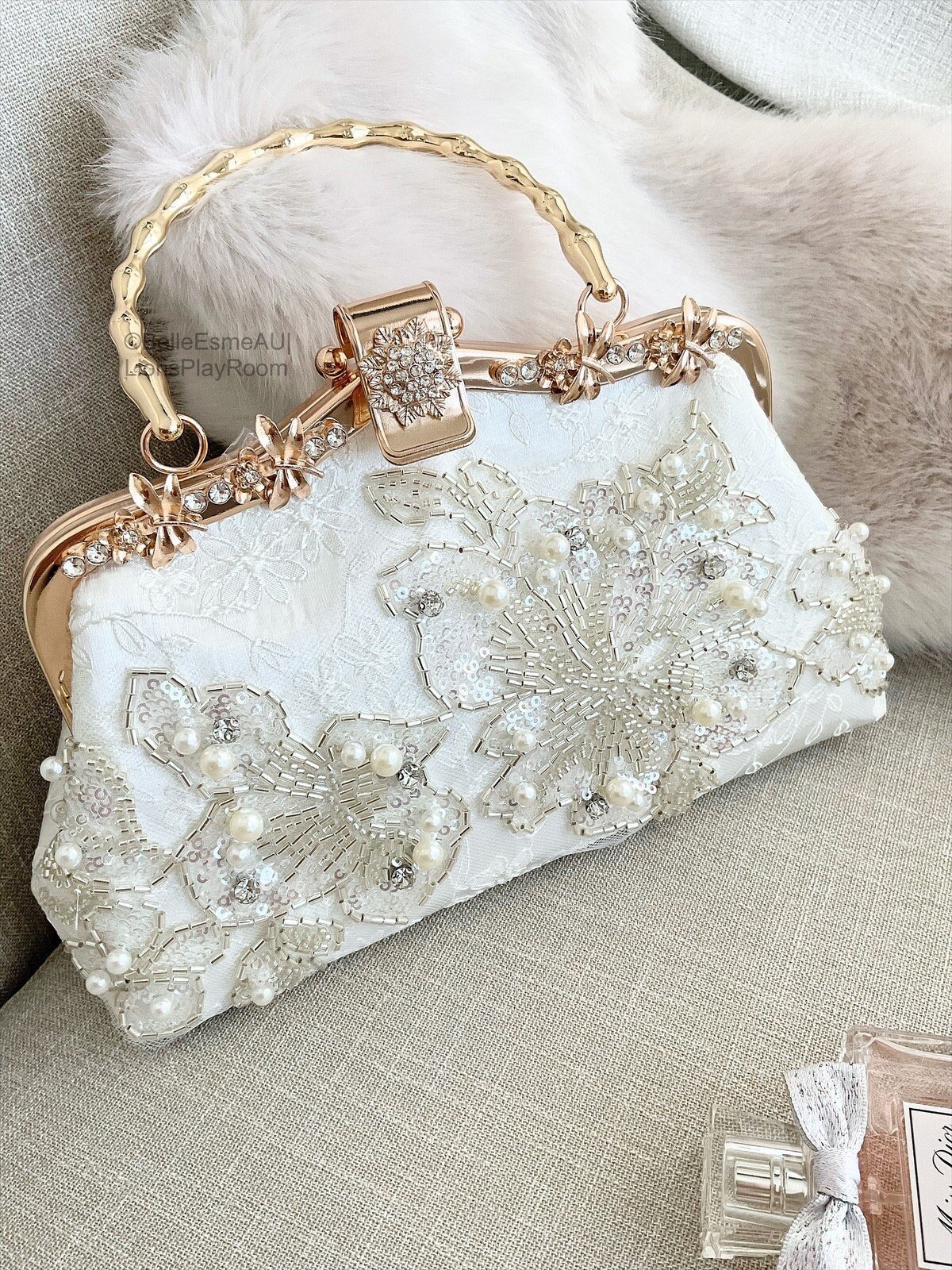 Victorian Pearl Wedding Clutch, Couture Bridal Purse, Bridal Clutch,  Bespoke Bridal Bag, Special Wedding Gift, Romantic Wedding Bag - Etsy