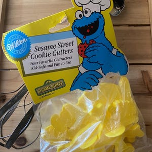 Vintage Sesame Street Favorite Characters 1987 Muppets Inc. Cookie Cutters