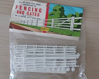 Airfix Fencing and Gates