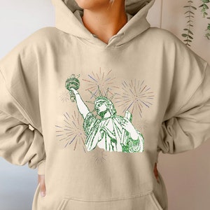 Statue Liberty Hoody - Etsy Canada