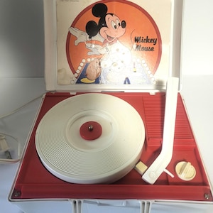 Mickey Mouse レコードプレーヤーとDISCOレコードセット Mickey mouse record player - Etsy 日本