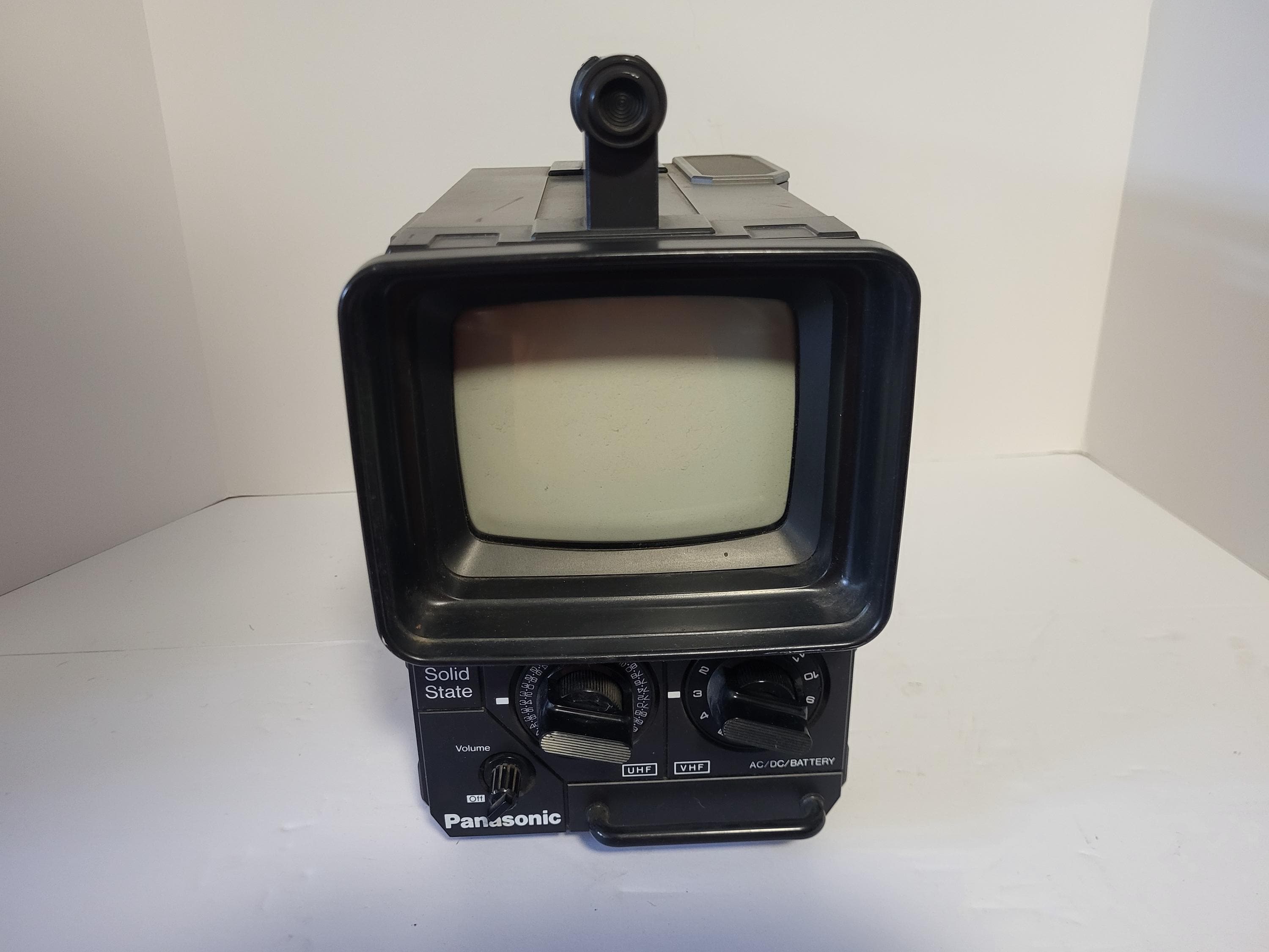 Vintage portable tv - Etsy 日本