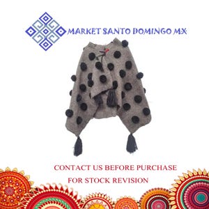 Handgemaakte wollen sjaal met pompons: Mexicaanse handgestikte cape