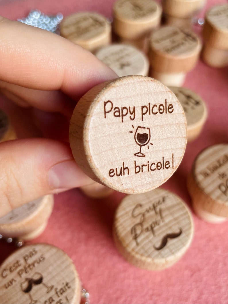 Personalized wooden stopper/Engraved Wine Bottle Stopper/Personalized wedding gift/Holiday gift