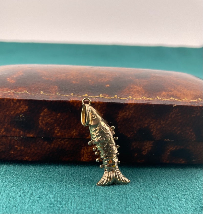 9ct Gold Articulated Fish Charm/pendant Etsy