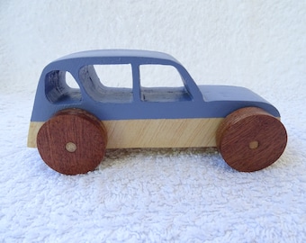 RENAULT 4L - Wood Classic Car for Kids
