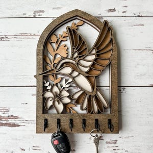 Bird Key Holder, Hand-Crafted BirdDesign Key Hanger, Ideal Birthday Gift for bird lovers