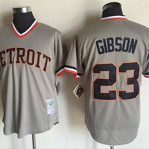 Vintage Detroit Tigers Jersey Russell Athletic Made USA Size 40 Medium MLB Baseball Michigan M Authentic