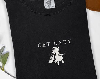 Spooky Black Cat Halloween Shirt, Witchy Cat Mom Tee, Trick or Treat Kitty