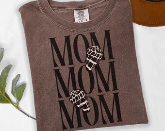 Camiseta Comfort Colors para mamá, teñida en prenda con estampado Island Vibes.