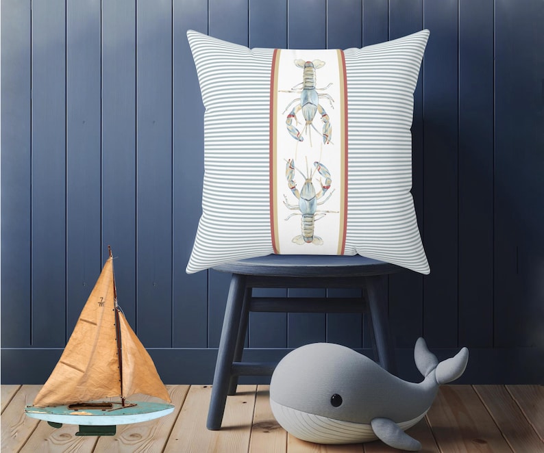 RefinedDesigns23 Throw Pillow