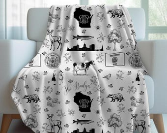 Wisconsin Toile Throw Blanket | Wisconsin Gift | Custom Housewarming Gift | New Home Wisconsin Decor | Wisconsin Blanket | Toile Decor