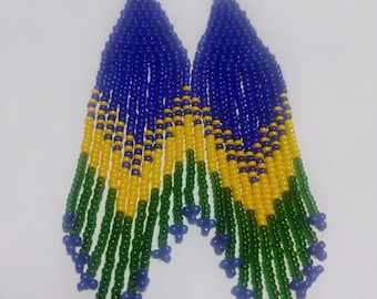 Pendientes largos colgantes azules, amarillos y verdes (Brasil)