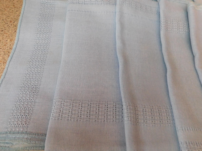 26-449 Set of 15 Vintage NOS Light Blue 17" x 18" Table Linen Napkins Stitching image 3