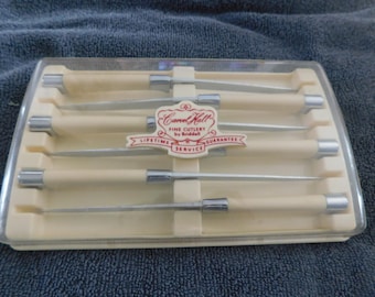 26-643 Carvel Hall by Briddell Steak Knives Set of 6 Ivory Handle Vintage w/Case