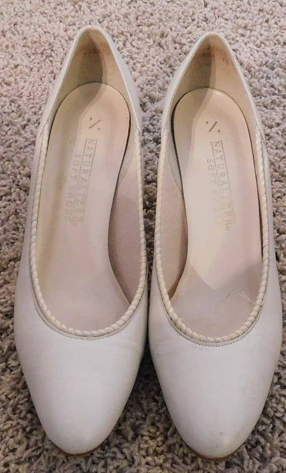 24-178 Women's Vintage Size 8-1/2 AAA Naturalizer 