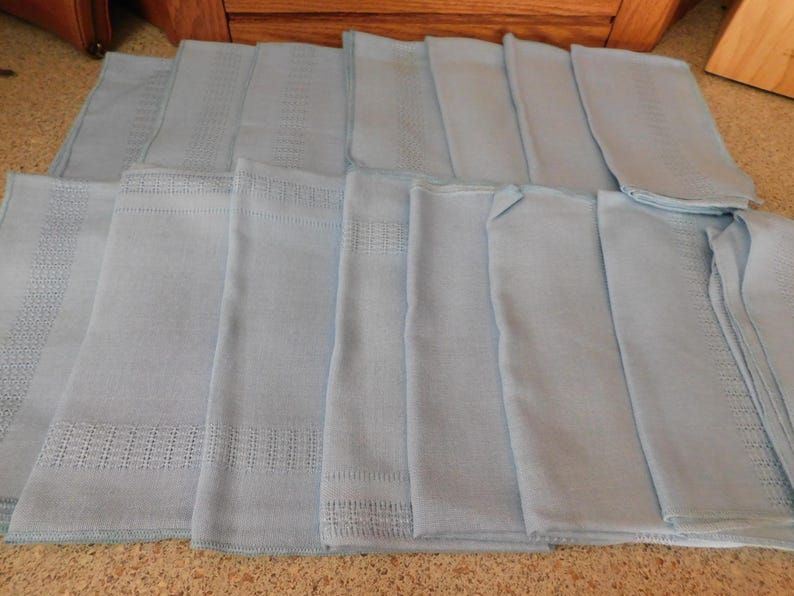 26-449 Set of 15 Vintage NOS Light Blue 17" x 18" Table Linen Napkins Stitching image 2