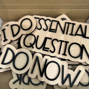 10 PIECE - Acrylic and Wood Agenda Board Magnets