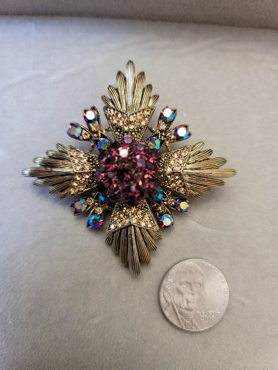 vintage converter brooch rom Gem