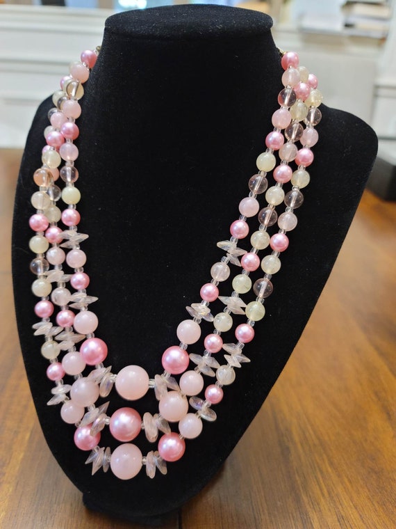 Pink Beads 3 Strand 1950s Graduated Necklace Japa… - image 6