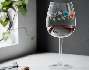 Taça de vinho com estampa floral em aquarela, taça de vinho elegante com haste, taça de vinho botânica, utensílio de bar estético, presente para madrinhas, taça de casamento