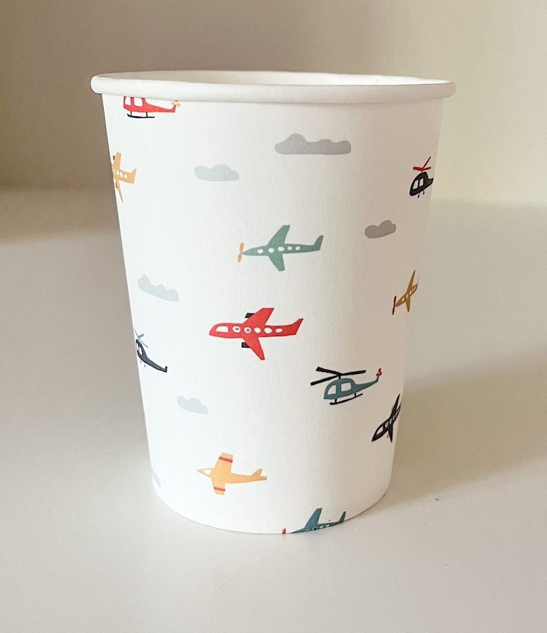 Airplane Cups 8 Per Set image 1