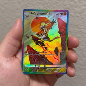 Carte de proxy JCC Pokémon personnalisée arc-en-ciel Infernape EX - réplique holographique - Fan-Made premium