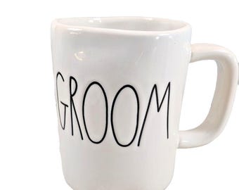 Rae Dunn 16 oz Bräutigam Kaffeebecher-Artisan Call von Magenta
