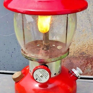 Vintage Camp Lantern - COLEMAN - 200A -1966 - Single Mantle USA-Works