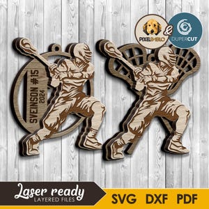 Puede incluir: Silueta de jugador de lacrosse cortada con láser de madera. Un diseño presenta un marco circular con el texto "SVEINSON #15 2024". El otro diseño muestra al jugador de lacrosse con la red. La parte inferior de la imagen tiene el texto "Laser ready" y "SVG DXF PDF".