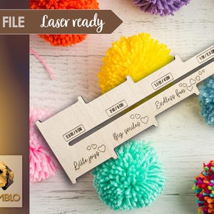 Herramienta para hacer pompones 4 en 1 Archivo SVG / Descarga digital / Diseño vectorial para máquinas de corte por láser / Manualidades con cuerdas para niños, Suministros para manualidades