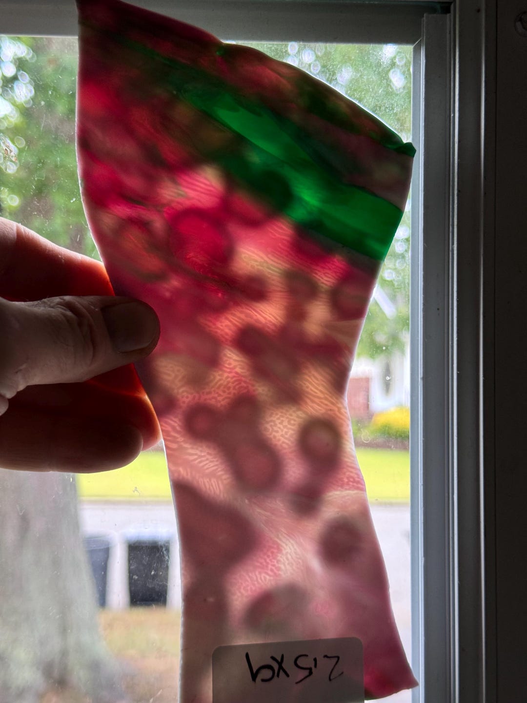 2.5x9 Oceana Santa Cruz Stained Glass Sheet, Rod Craig, Deep Pink/green ...