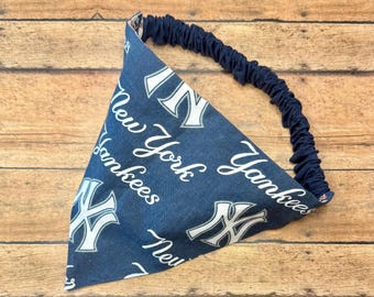 New York Yankees Reversible Scrunchie Dog Bandana