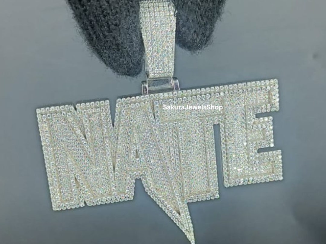 Ciondolo con nome personalizzato in moissanite, disco