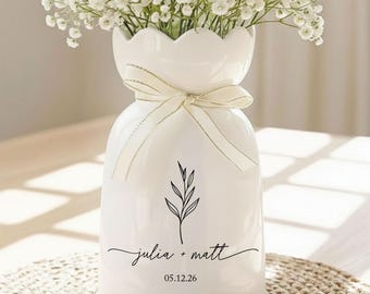 Custom Engagement Gifts Flower Vase,Wedding Vase Gift,Ceramic Flower Vase for Wedding,Gift for Newlyweds,Wedding Anniversary Gift for Couple
