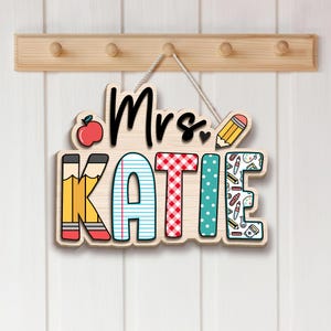 Personalized Teacher Door Sign, Classroom Door Hanger, Teachers Appreciation Gifts, Back To School, Classroom Welcome Sign, Teacher Gifts