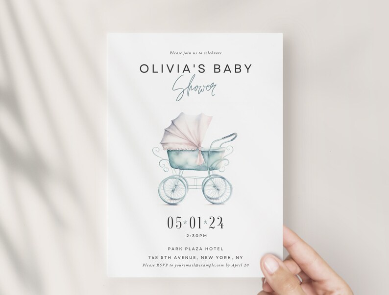Op de afbeelding: Babyborrel uitnodiging met een aquarel illustratie van een vintage kinderwagen in blauwe en roze tinten. De tekst "OLIVIA'S BABY Shower" en evenementdetails zijn inbegrepen.