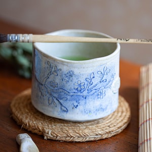 Jarra de cerámica para pintar con acuarelas, vaso de gres hecho a mano, accesorio de pintura artesanal, regalo para artistas o profesores.