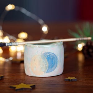 Vaso de agua para acuarela: pequeño recipiente de cerámica para artistas de 80 ml con portapinceles