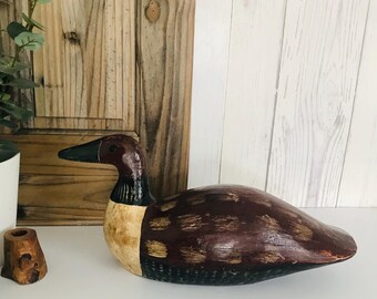 Señuelo de pato vintage, arte popular de madera, con aspecto de colimbo, color burdeos y negro, decoración rústica para cabañas y jardines, 48 cm